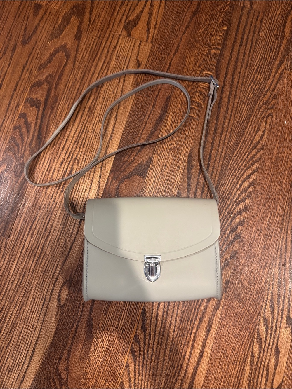 The Cambridge Satchel Company Crossbody Bag in Stone 5.5”x7.5”x2.5”